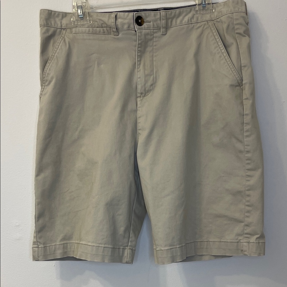 Jachs Men's Khaki Flat-Front Cotton Shorts Size 34